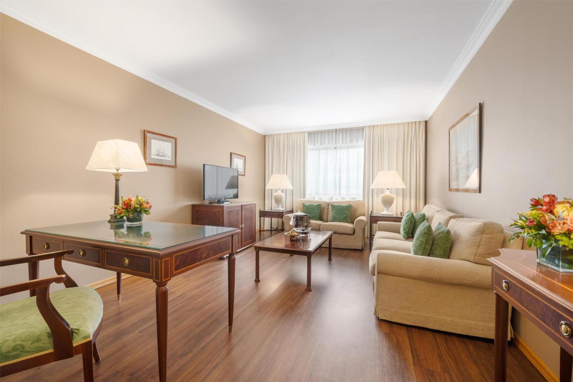 Suite Premium con vistas a la ciudad