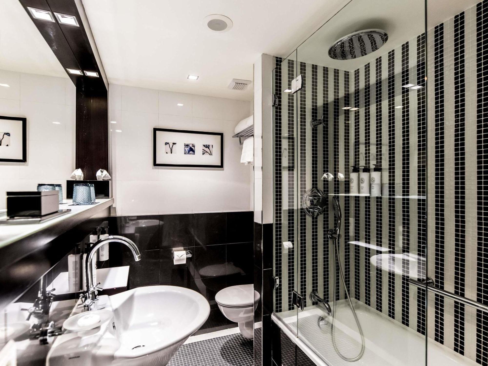 Luxury Twin Room,1771483884:JPEG