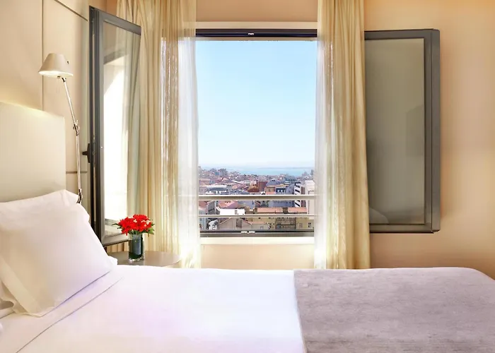 Hôtel avec tennis: Nh Collection Lisboa Liberdade