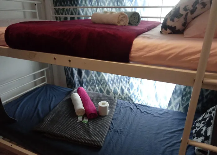 Hotel perto da faculdade: D&N Hospedagem Lisboa